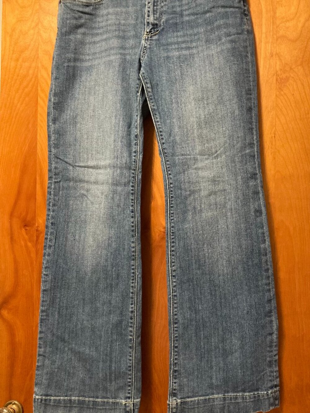 classic Seven7 bootcut jeans in a faded medium blue wash 10